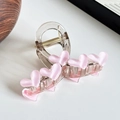 Elegant jelly hair claw clip with pink heart details and transparent plastic finish - Pink / 8.7cm
