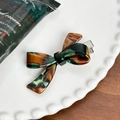 Fermaglio a fiocco in acetato tartarugato verde e marrone con clip a becco d'anatra in metallo - 5.7 / Verde Caffè
