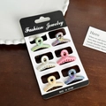 Lot de 6 mini pinces à cheveux aux couleurs irisées sur carte de présentation - Mini Formes Mixtes