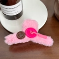 Pinza per capelli in peluche rosa con bottoni decorativi per acconciature da ragazza - Rosa