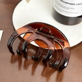 Large amber brown resin hair claw clip for thick hair with sleek tortoise shell finish - Caramel - 10cm