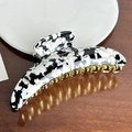 Parcelona Haarklammer aus Acetat in Schwarz-Weiß-Marmor mit goldenen Metallzähnen - 12.2CM / Schwarz & Weiß