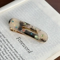 Fermaglio ovale effetto marmo con strass colorati e base in metallo dorato - Grigio/Bianco