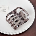 Elegante pinza para el pelo grande con diseño de carey gris y negro en un cuenco - Blanco Grisáceo-7.2cm