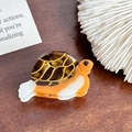 Mini turtle hair claw clip with tortoise shell marble pattern and gold detail - Turtle Style / Brown