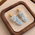 Set of two light blue marble acetate hair clips with wavy edges and gold metal base - Set of 2 / Blue