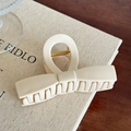 Elegant cream-colored large bow hair claw clip in matte resin for stylish updo hairstyles - Beige / Large-10.5cm