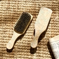 Elegant 2-piece hairbrush set with light marble finish and black boar bristles - 17.5cm / Light Blue & Yellow