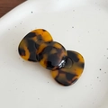 Barrette à cheveux en acétate écaille de tortue avec un design de nœud géométrique - Écaille Café