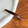 Eleganter weinroter Acetat-Haarclip mit goldenem France Handmade-Schriftzug - Braun