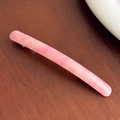 Acetate spring hair clip with pink marble texture on dark wood background - 10.6cm / Pink