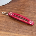 Eleganter rosaroter Haarclip aus Acetat mit floralen Strasssteinen und Goldlogo - 7cm / Rot