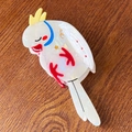 Cute parrot hair claw clip made of pearlescent acetate with colorful bird design - Iridescent White Parrot