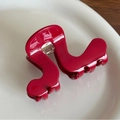 Glossy wavy raspberry red hair claw clip in resin for elegant ponytails and updos - Red (No Gold Label)