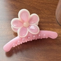Elegante molletta per capelli a fiore di frangipane rosa crema in resina lucida - Artiglio per capelli rosa