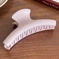 Pince à cheveux rose avec surpiqûres blanches sur une résine polie ondulée - Style Standard Minimaliste / 11.5CM / Rose