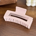 Pinza per capelli rettangolare in silicone rosa nudo opaco con design minimalista - Quadrato-Rosa