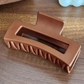 Molla per capelli in silicone marrone opaco con design rettangolare e presa morbida - Quadrato Caffè