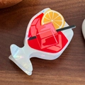 Pinza per capelli a forma di cocktail in acrilico colorato con dettaglio limone - Calice Rosso