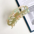 Minimalist large acetate butterfly hair claw clip with colorful marble texture for women - Iridescent Green / 10cm