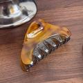 Elegant amber tortoiseshell geometric hair claw clip with glossy resin finish - Amber-8.7cm