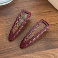 Set of two vintage wine red and amber resin hair clips with elegant wavy edges - Wine Red