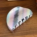 Grande molletta per capelli dai colori aurora con finitura marmorizzata perlata - Semicircolare a Righe Blu