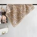 Franse vintage zijden vierkante sjaal met paisley patroon in beige en bruin - Beige