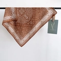 Foulard quadrato in cotone marrone con motivi paisley vintage su sfondo minimale - 68cmx68cm / Marrone