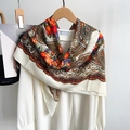 Retro visgraat sjaal met paisley bloemenpatroon op een ivoren achtergrond luxe - 110X110CM / Wit