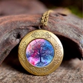 Collana medaglione vintage Albero della Vita con arte nebulosa su sfondo di legno - Stile Nebulosa Rosa Viola (XHXL0001)