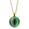 Collana vintage in bronzo con ciondolo in vetro occhio di drago verde lucido - Bronzo Antico