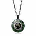 Détail du pendentif Œil d'Horus en verre avec chaîne noire vintage en alliage - Noir