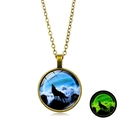 Howling wolf luminous pendant necklace with vintage bronze chain and glow effect - Aurora Galaxy Wolf (XSWX6032-11) / Bronze