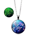 Leuchtende Fische-Sternzeichenkette mit Sternenhimmel-Anhänger und grünem Glow-Effekt - Fische
