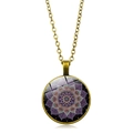 Collar colgante mandala de bronce vintage con cristal cabujón floral púrpura - Bronce