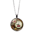 Pendentif steampunk avec engrenages argentés, cristaux rouges et chiffres romains - Style Engrenage Orné de Rubis - Argent (XSWX6028-4)