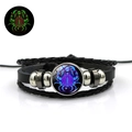 Bracelet multicouche en cuir Cancer avec dôme en verre à effet lumineux vert la nuit - Cancer