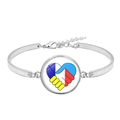 Zilveren armband met glazen edelsteen en hart-handdruk ontwerp in vlagkleuren - Verstrengelde Handen Hart Patroon Stijl (XSWX4482-15)