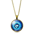 Collar con colgante de ojo turco vintage con cadena de bronce y amuleto de cristal - Estilo Azul Blanco Mediterráneo (XSWX4304-2)