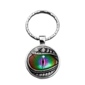 Dettaglio del ciondolo portachiavi in metallo con cupola in vetro occhio di drago - Stile Iride Arcobaleno (XSWX4471-1)
