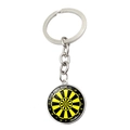 Vue détaillée du porte-clés cible de fléchettes avec cabochon en verre et score - Style Compétitif Jaune Noir (XSWX5452-10)