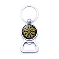 Dettaglio dell'apribottiglie a portachiavi con bersaglio per freccette in metallo argento - Stile Bersaglio Classico Rosso Verde Beige