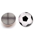Set di due magneti da frigo calcio in vetro da 25mm con vista frontale e base magnetica grigia - Motivo Calcio (BXT2521-4)