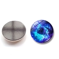 Detailansicht der Galaxie-Glas-Magnetvorderseite und der schwarzen Magnetrückseite - Sternenklarer Blau Violetter Stil (BXT2517-1)