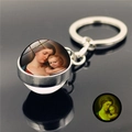 Silver metal keychain featuring a Virgin and Child glass cabochon pendant with reflections - Madonna and Child 17 (XSWX2486-17)