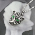 Panther hoofdhanger ketting met zwart-witte kristallen en groene edelsteen ogen - Hanger Met Box Ketting