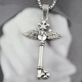 Collana hip hop in acciaio al titanio con ciondolo a chiave a cuore alato e zircone - Ciondolo Con Catena Veneziana