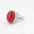 Bague pour homme en argent avec une grande pierre rouge ovale et des accents en zircon - Taille 7 / Base en Acier Turquoise Rouge