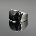 Auffälliger Silberring mit großem schwarzem Onyx-Edelstein im Rechteckschliff für Unisex - Größe 7 / Stahlbasis Schwarzer Stein